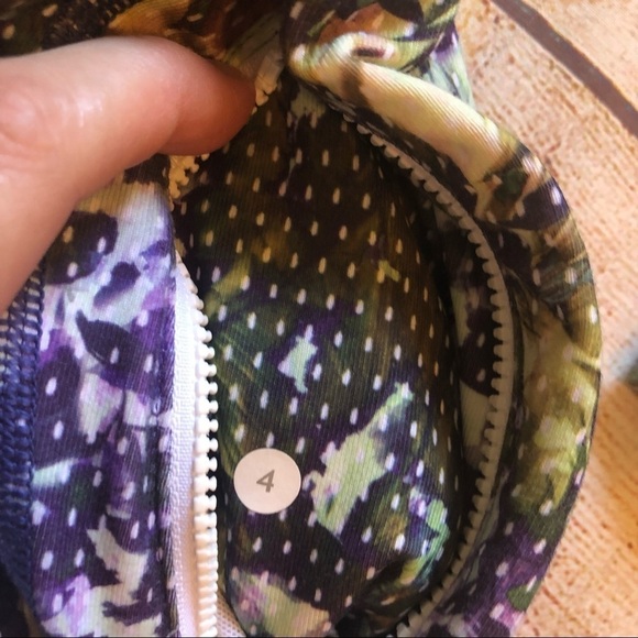 Lululemon Define Jacket - Picture 10 of 10